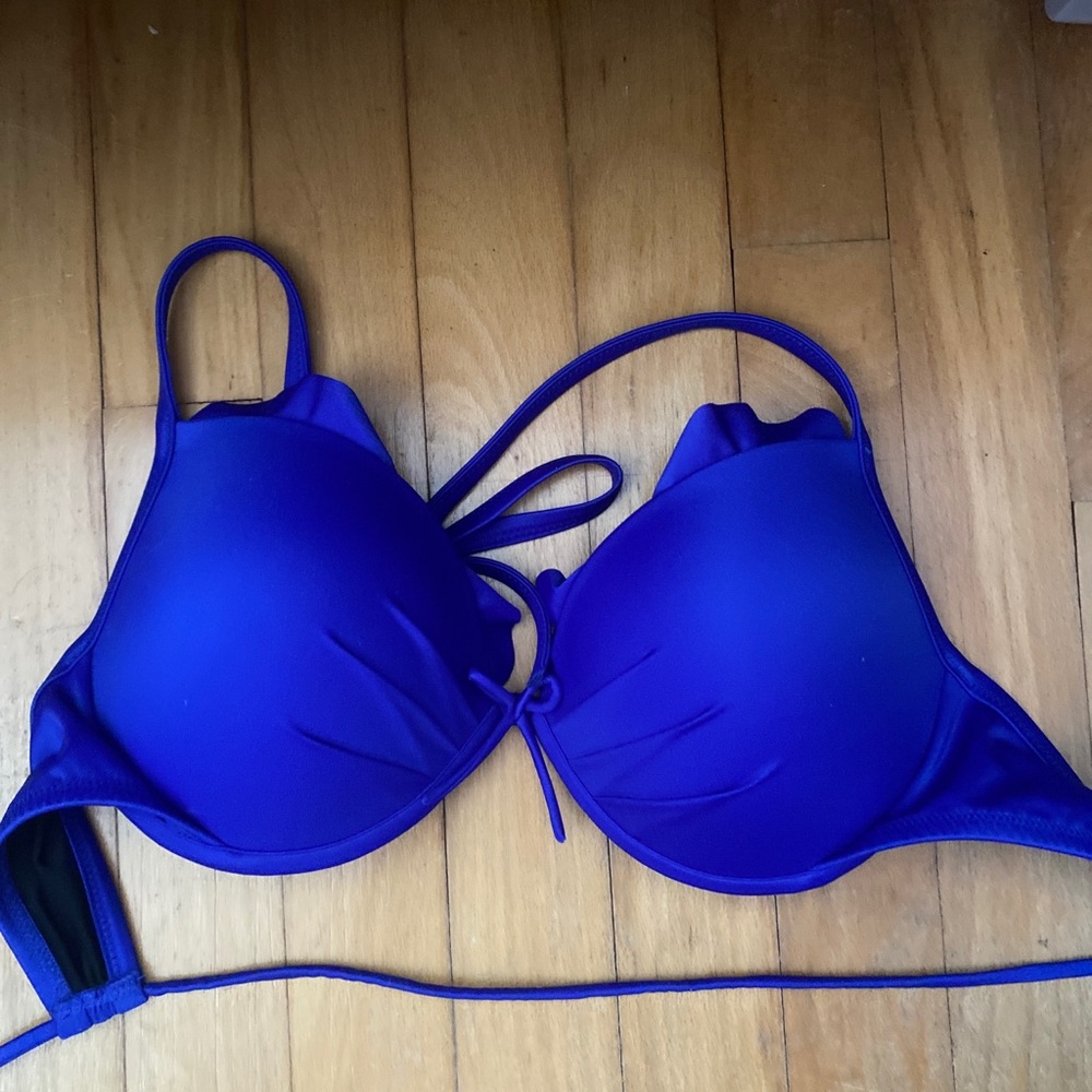 Victoria’s Secret fabulous top cobalt blue excellent condition Size 34D